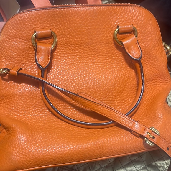 Prada bag - Picture 2 of 6